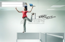 移动电信龙腾广告平面广告PSD分层素材源文件中国电信移动动感地带活动女人表演特技